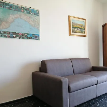 Apartament Two-room 300m From The Finale Ligure