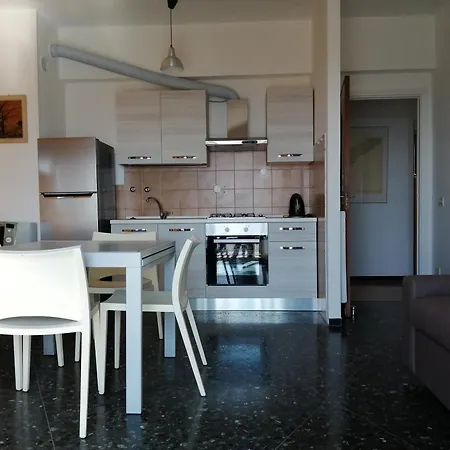 Apartamento Two-room 300m From The Finale Ligure